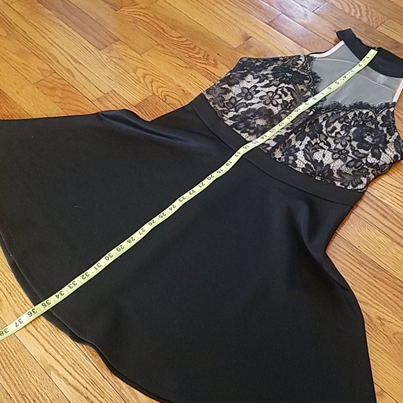 LACE TOP SLEEVELESS DRESS - Picture 5 of 7